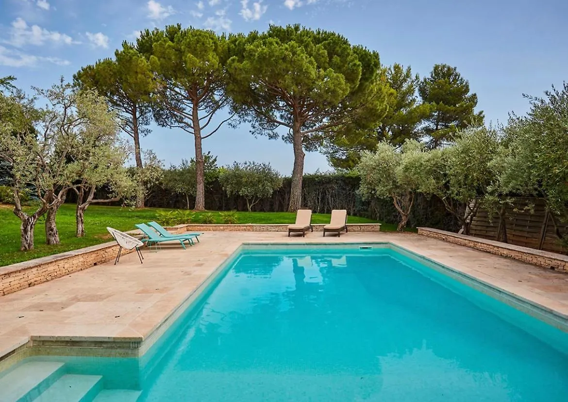 *La Villa Des Pins* Belle Maison Avec Piscine Aix-en-Provence